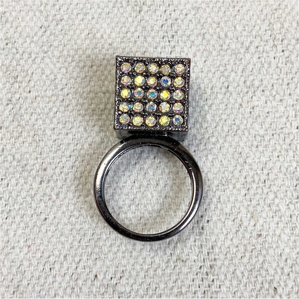 Gunmetal Rhinestone Cube Ring - Picture 3 of 5